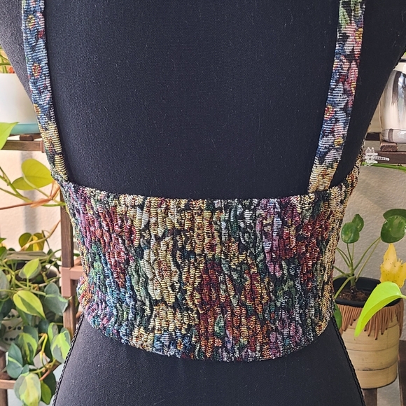 Crop top - Picture 3 of 4